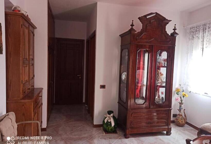 Apartamento 1 Dormitório com Sacada, Casa Chiarenza