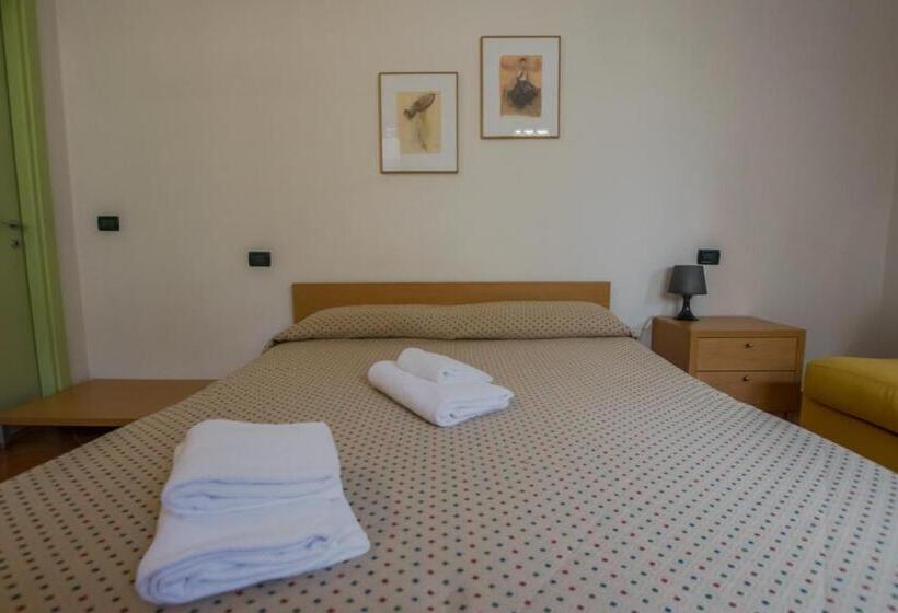 Apartamento 1 Dormitório, Residence Corso Monferrato