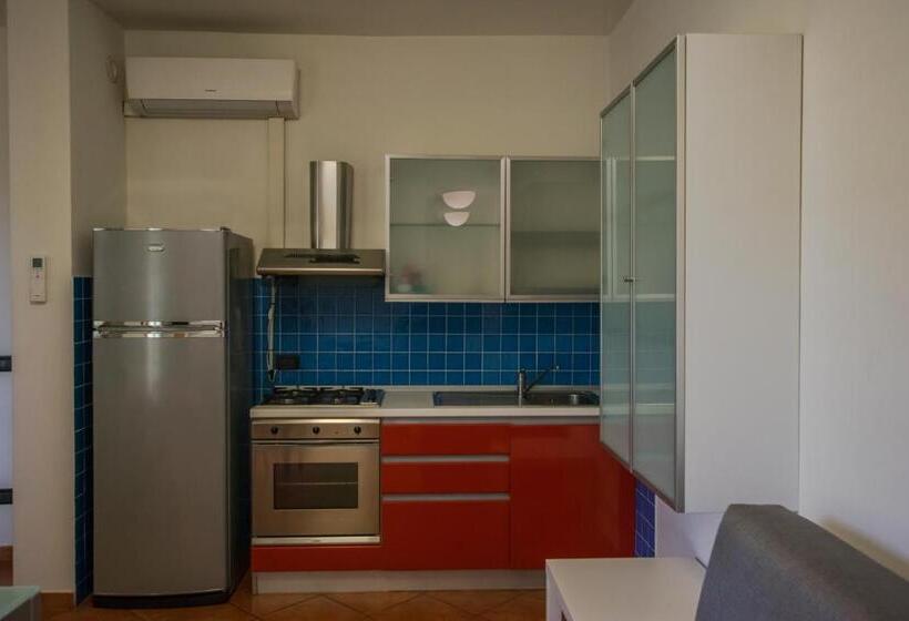 Apartamento 2 Dormitórios, Residence Corso Monferrato
