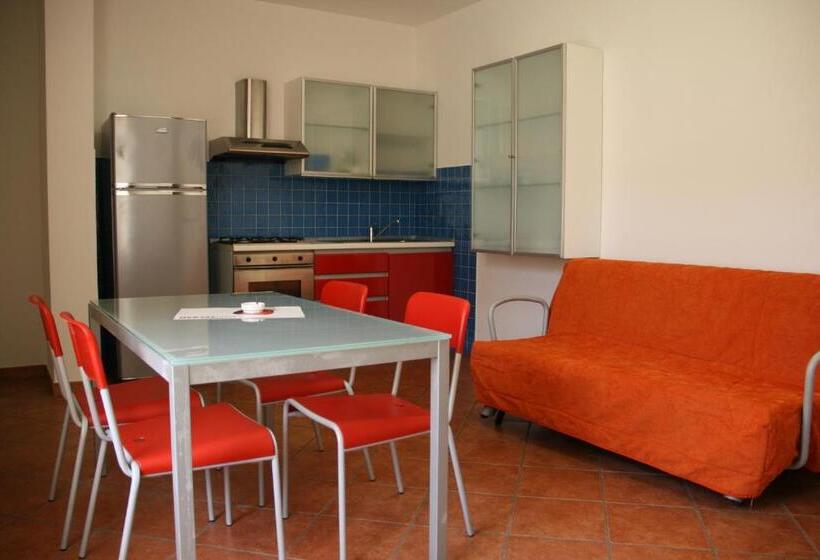 Apartamento 2 Dormitórios, Residence Corso Monferrato