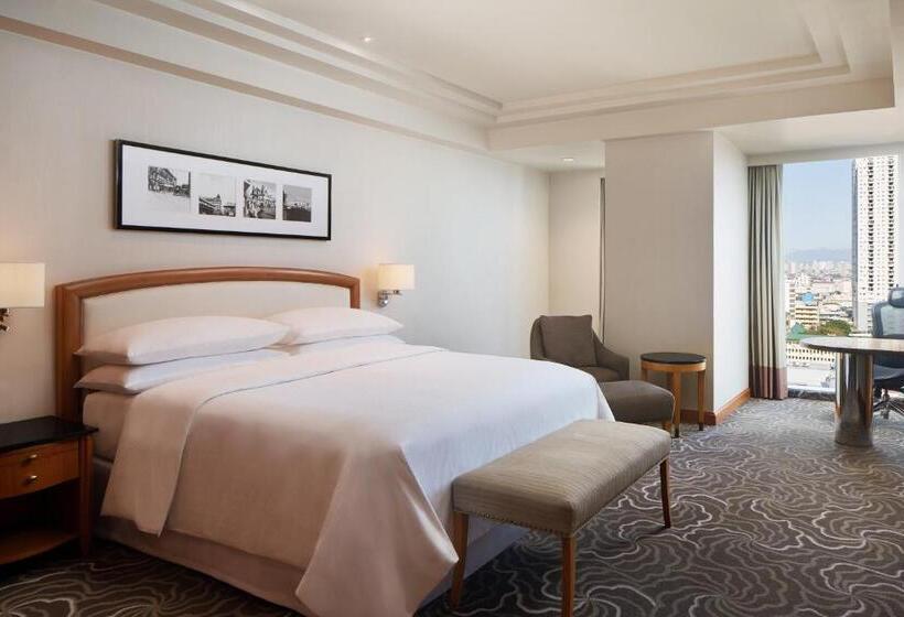 キングサイズベッドのデラックスルーム, Sheraton Manila Bay