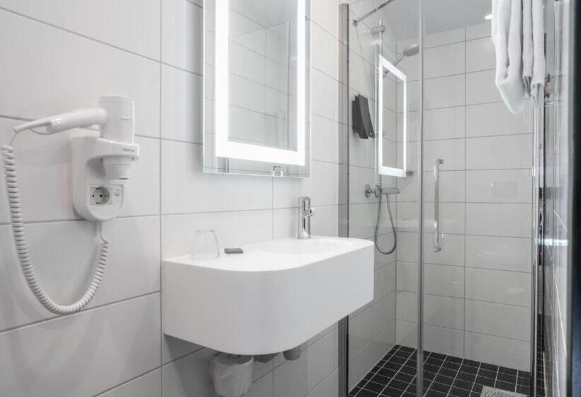 اتاق استاندارد, Thon Hotel Astoria