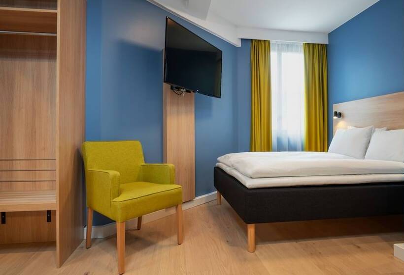 اتاق خانوادگی, Thon Hotel Astoria