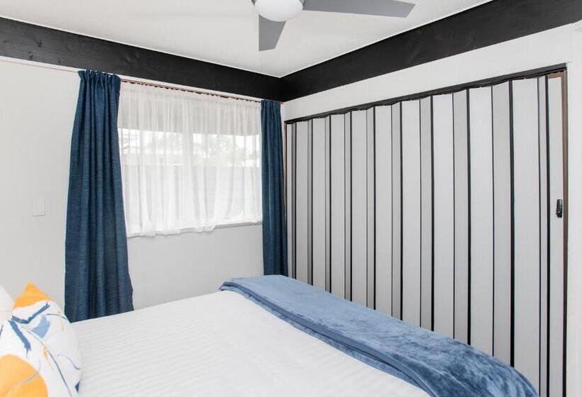 Люкс 2 Спальни, Waikanae Beach Motel