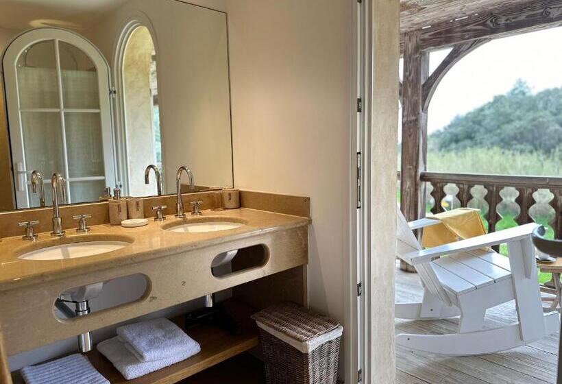 Quarto Deluxe Vista Mar com Sacada, Le Clos Des Sept Palmiers