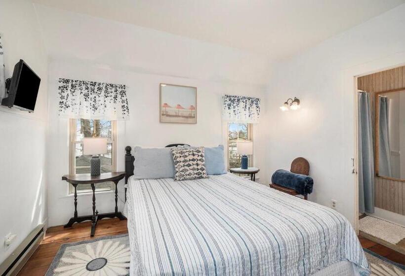 Номер Стандарт Вид на Сад, Waters View Inn