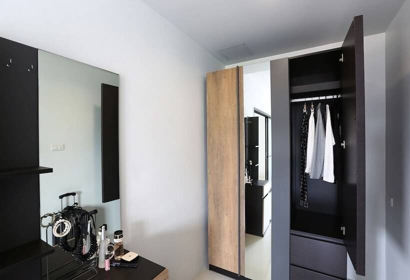 家庭间, Sukh Serviced Apartment