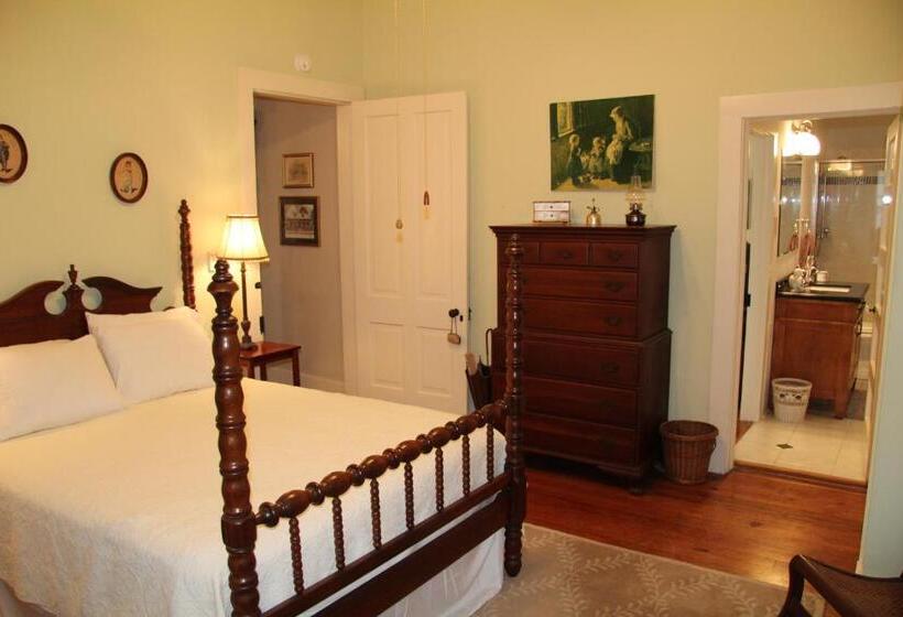 Номер Стандарт, Riverboat Bed & Breakfast