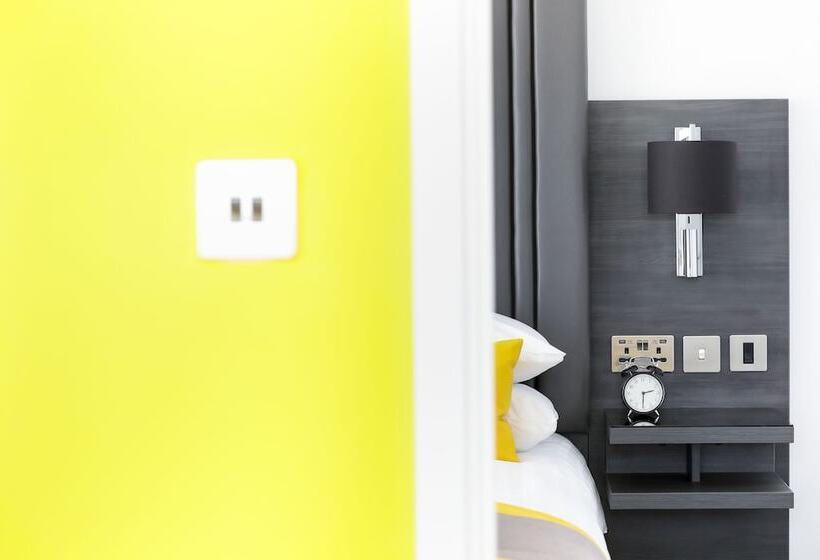 스탠다드 스튜디오, Dockside Apartments At Excel