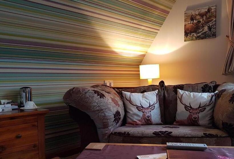 Номер Deluxe Вид на Море, Lochview Guest House