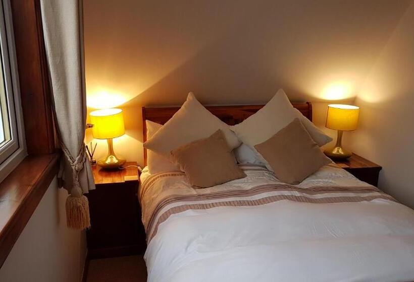 Номер Deluxe Вид на Море, Lochview Guest House