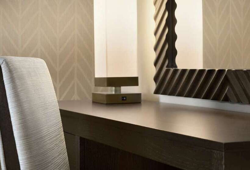 Suite, Homewood Suites By Hilton Chicago Downtown South Loop