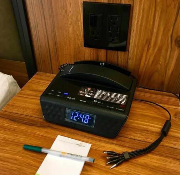 اتاق استاندارد با تخت بزرگ, La Quinta By Wyndham Time Square South