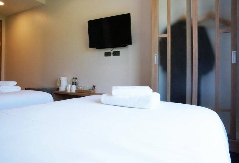 Superior Room, Matana