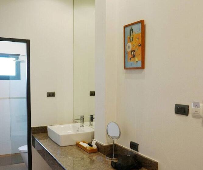 Standard Room, Matana