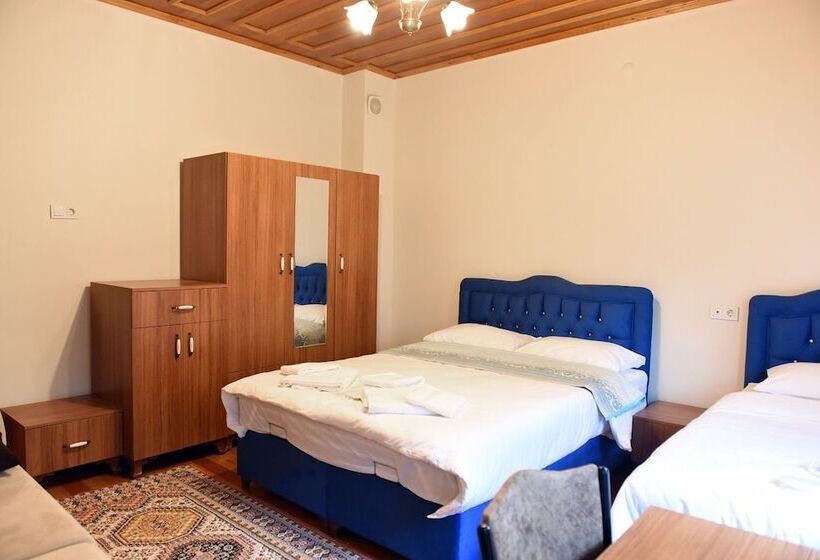 Номер Стандарт Трехместный, Oz Butik Otel Antik Kent Myrleia