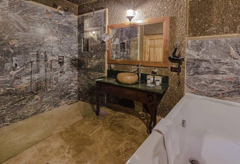 수피리어 스위트, Lunar Cappadocia