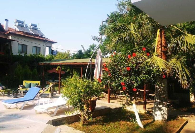 اتاق استاندارد با چشم‌انداز باغ, Nehir Dalyan Boutique Otel