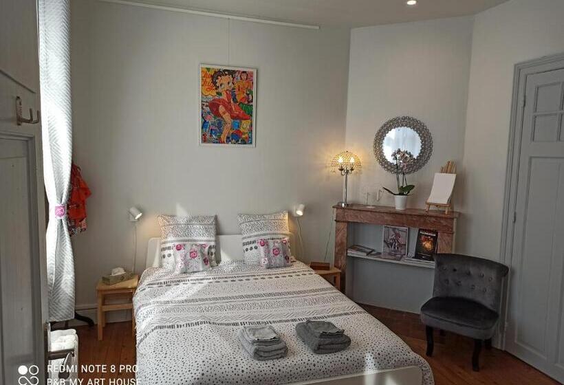اتاق لوکس, B&b My Art House