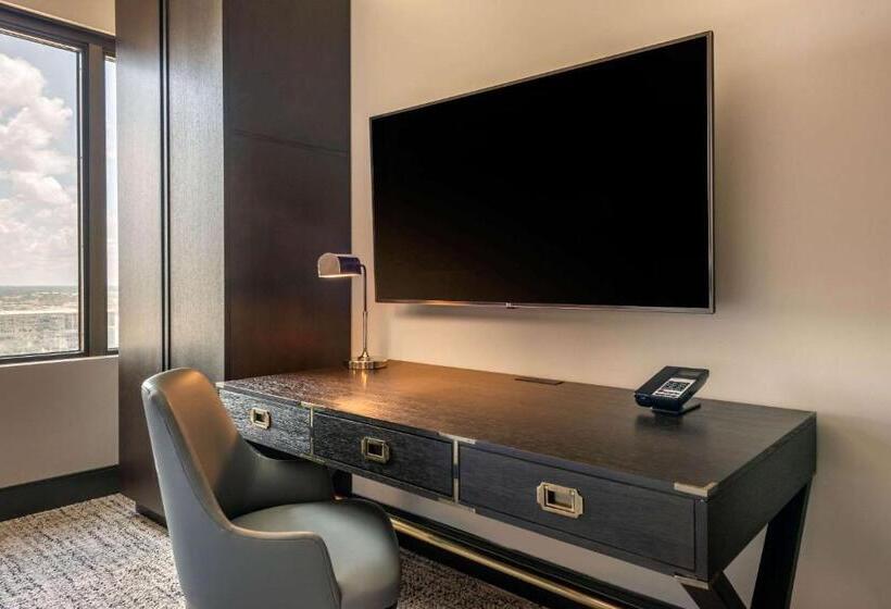 اتاق استاندارد با تخت بزرگ, Cambria Hotel Houston Downtown Convention Center