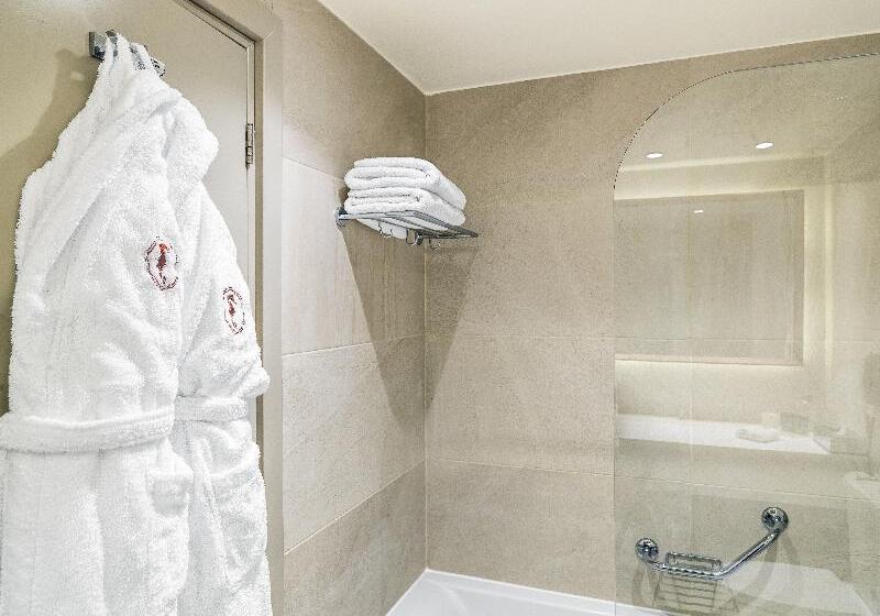 Стандартный Номер Кровать Кинг, Hilton Aberdeen Teca