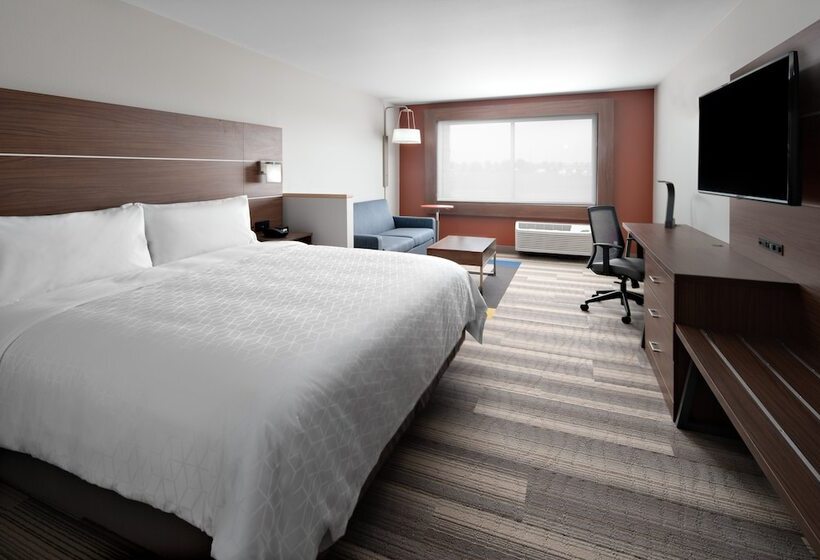Номер Стандарт, Holiday Inn Express & Suites   Elkhorn   Lake Geneva Area, An Ihg