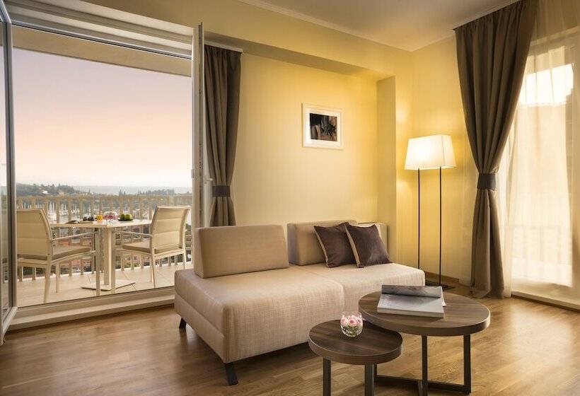 اتاق خانوادگی با چشم‌انداز دریا, Remisens Casa Rosa   Hotel Metropol Annexe