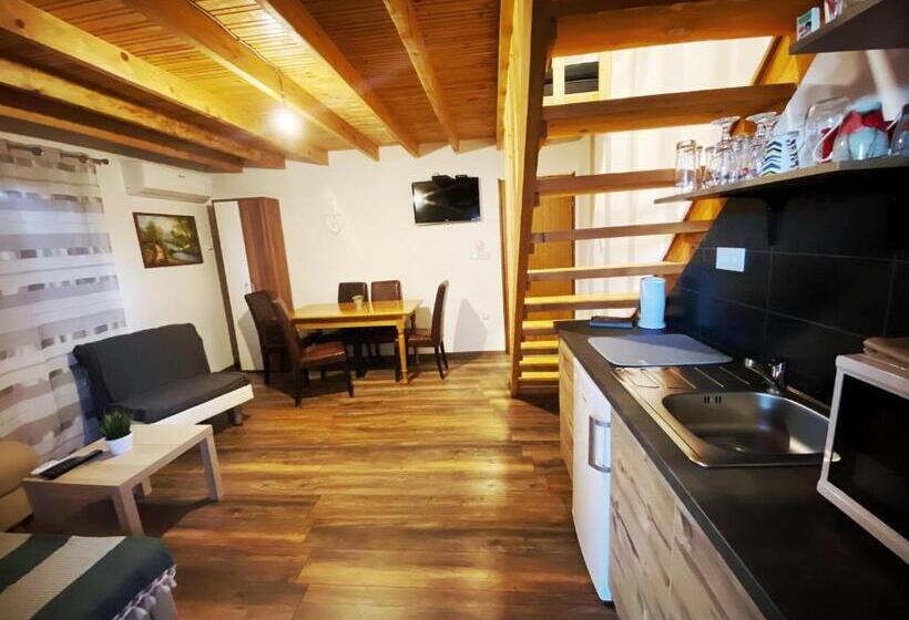 کابین, Guesthouse Stari Jasen