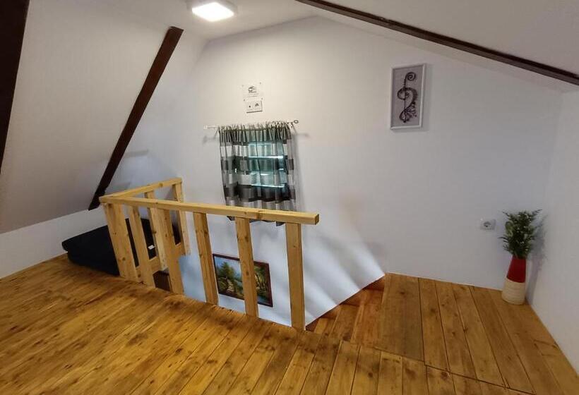 کابین, Guesthouse Stari Jasen