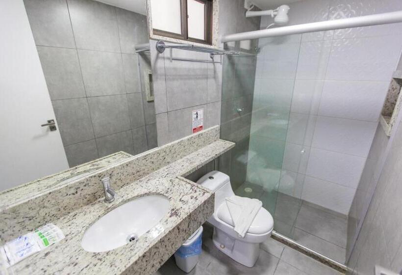 Quarto Quadruple Standart com Varanda, Pousada Praia De Porto