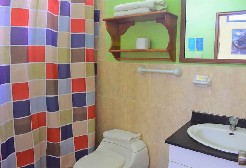 اتاق استاندارد, Hostal Villamil