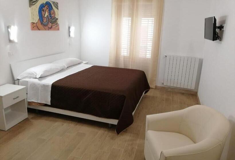 Люкс, Opera Boutique Rooms