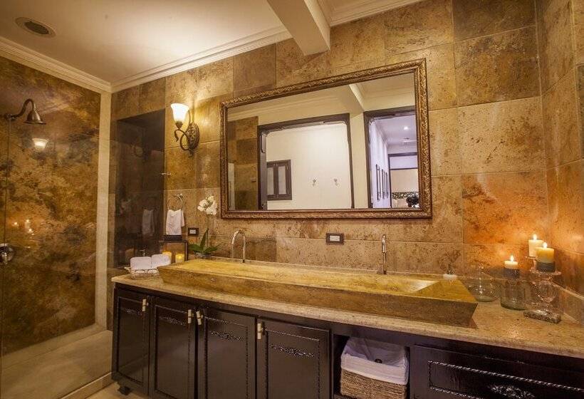 سوییت با چشم‌انداز استخر, Casa De Alba Hotel Boutique