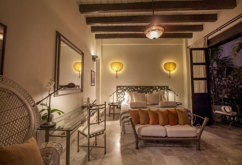 سوییت با چشم‌انداز استخر, Casa De Alba Hotel Boutique