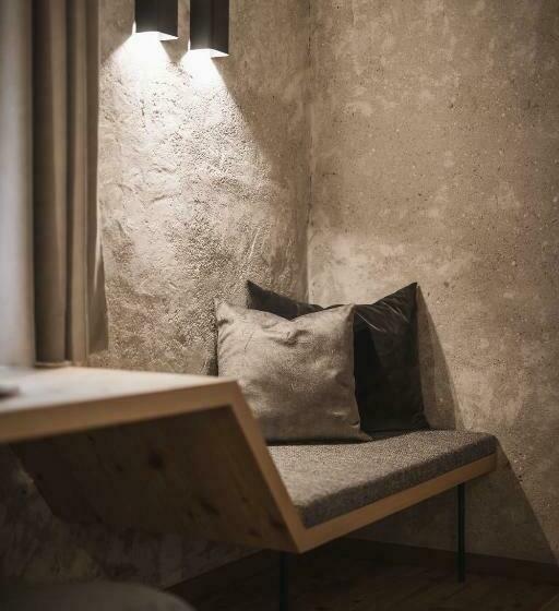 Номер Deluxe, Autentis