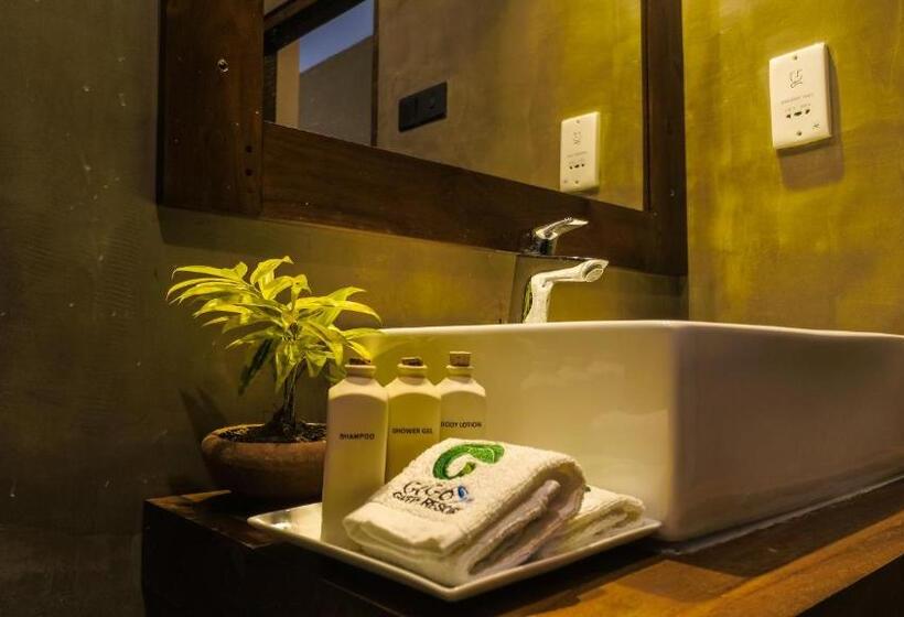 Superior Room, Go Go Green Resort