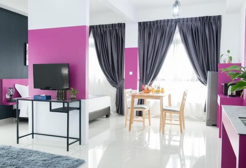 Студия Стандарт, Ezzyhome Medini