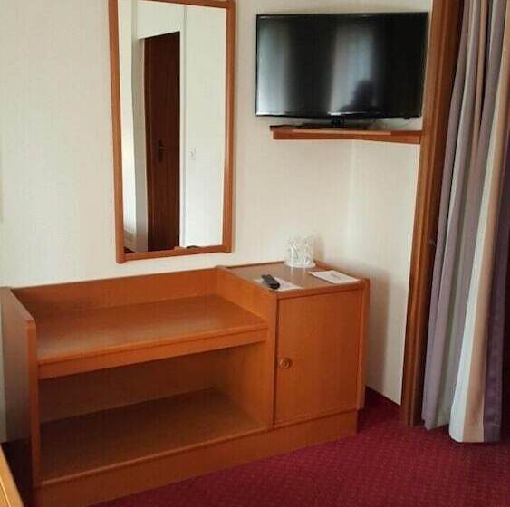 Номер Superior Одноместный, Hôtel Des Trois Rois