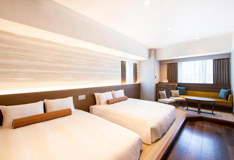 Королевский Номер, Karaksa Hotel Grande Shin Osaka Tower