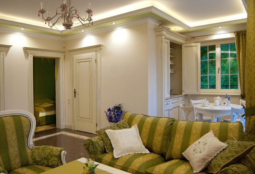 Апартаменты 1 Спальня, Krupówka Mountain Resort Szczyrk   Widokowy Hotel Z Basenami & Wellness