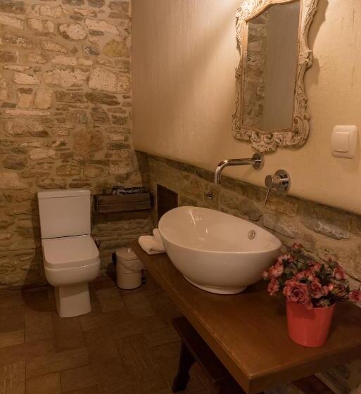 Номер Дюплекс, Paradosiako Saratsi   Traditional Guest House
