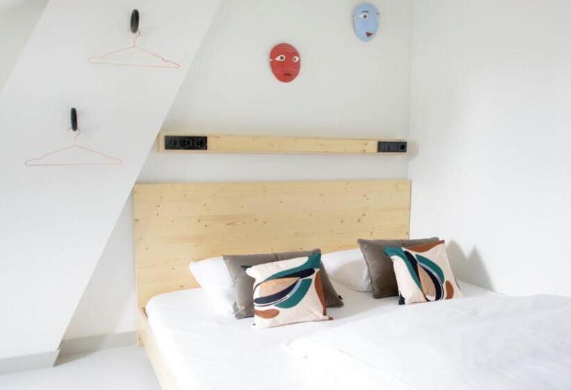 Номер Стандарт Совместная Ванная, The Green Elephant Hostel & Spa