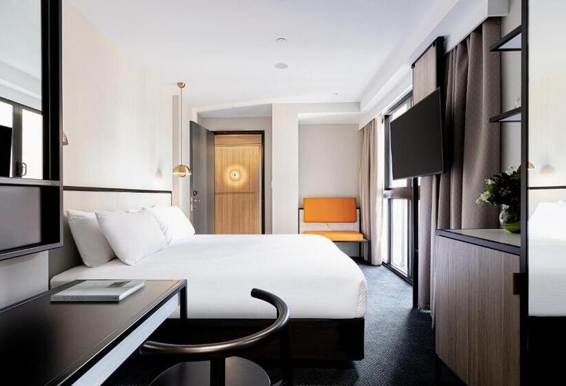 اتاق کلاس بیزنس, Brady Hotels Jones Lane