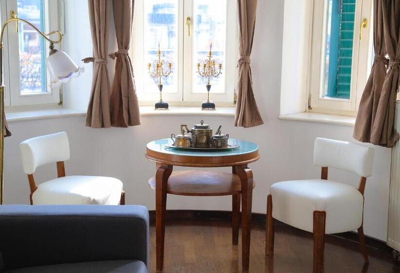 اتاق استاندارد چهار تخته, Vila Katrca
