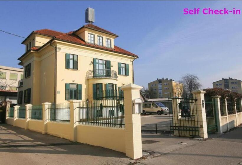 اتاق استاندارد, Vila Katrca