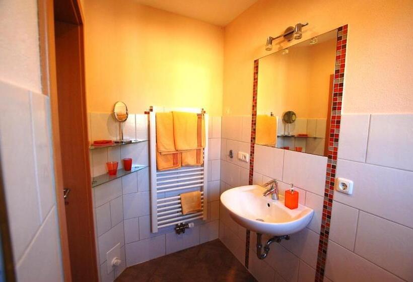 Quarto Deluxe com Sacada, Gästehaus Jäger