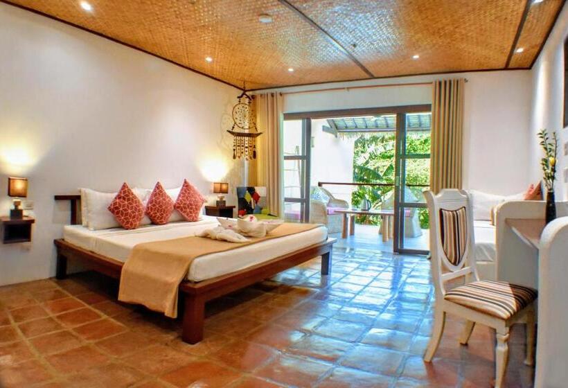 디럭스 자쿠지룸, El Nido Moringa Resort