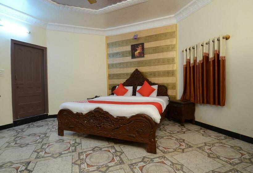 트리플 클래식 룸, Rani Bagh By Oyo Rooms