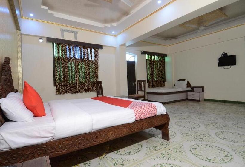 트리플 클래식 룸, Rani Bagh By Oyo Rooms