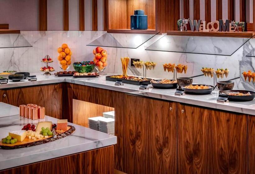 سوییت, Zurich Marriott